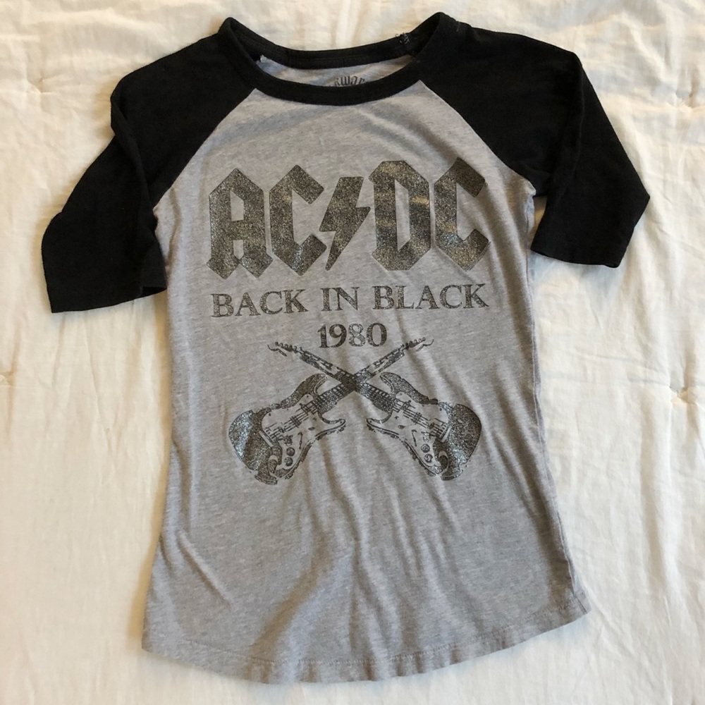 Rock ware kids AC/DC raglan tee size small